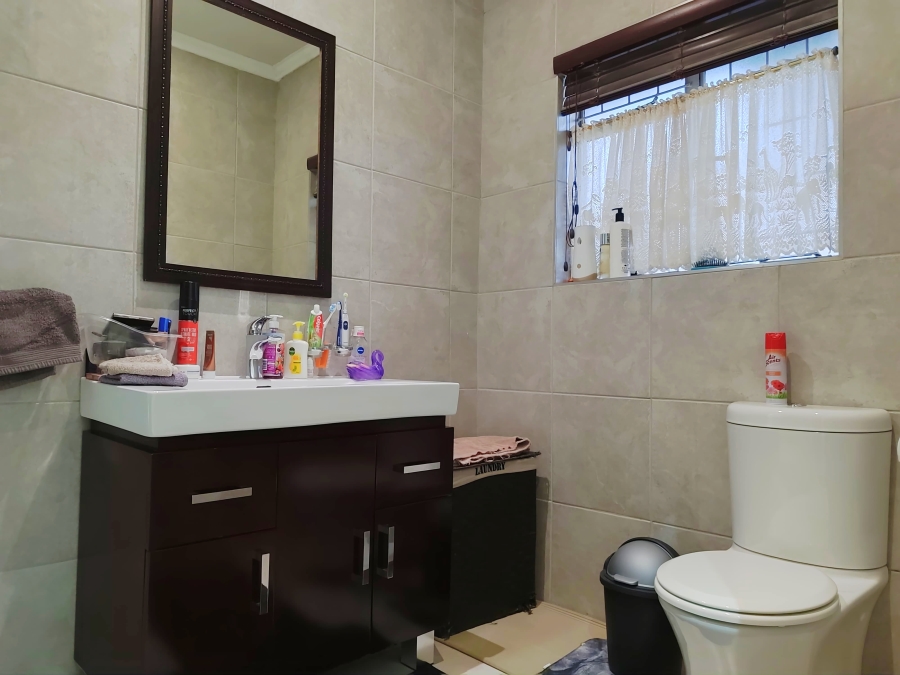 3 Bedroom Property for Sale in Flamwood North West